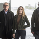 Image for article titled The Flash and his super-friends battle aliens in a frenetic crossover episode
